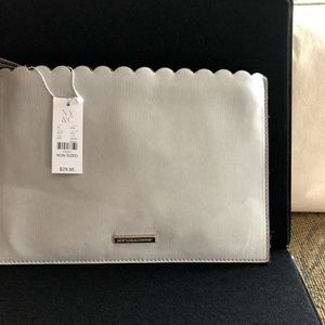 Silver clutch